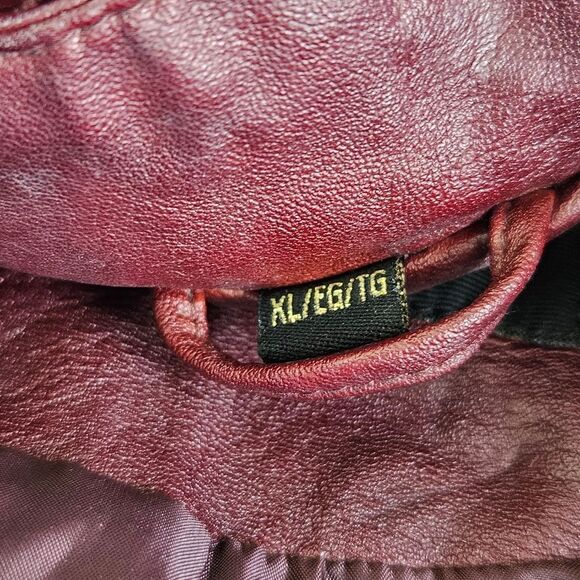 Vintage Guess '90s Burgundy Faux Leather Mandarin Neck Quilted Moto Jacket XL - Picture 12 of 16